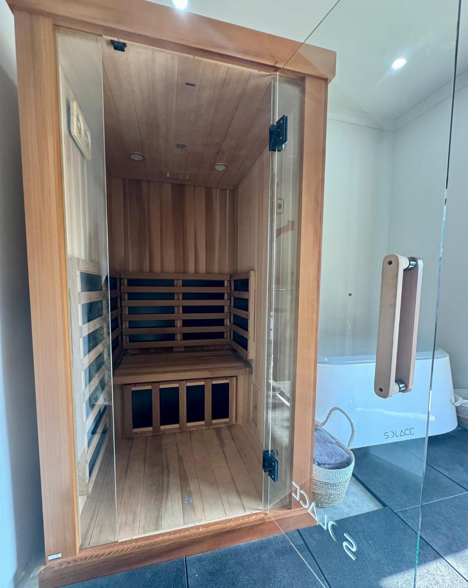 Kura Kura House Hotel Sekongkang Екстериор снимка