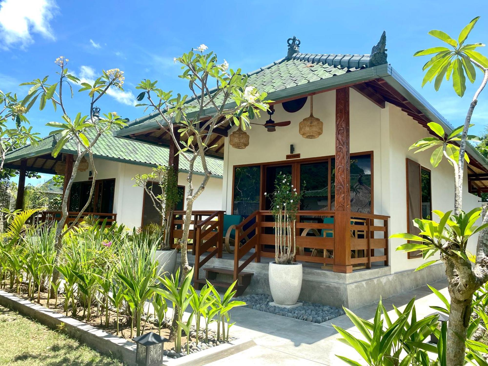 Kura Kura House Hotel Sekongkang Екстериор снимка