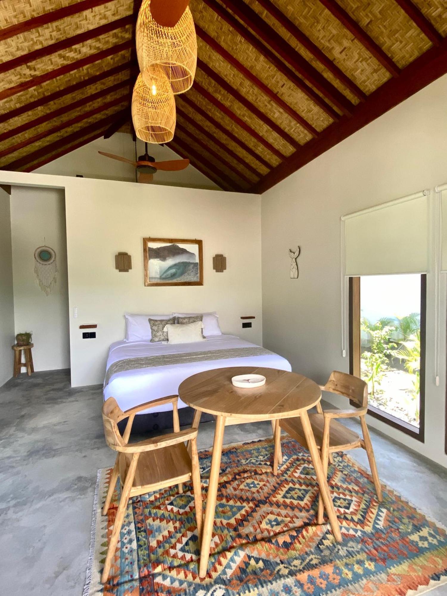 Kura Kura House Hotel Sekongkang Екстериор снимка